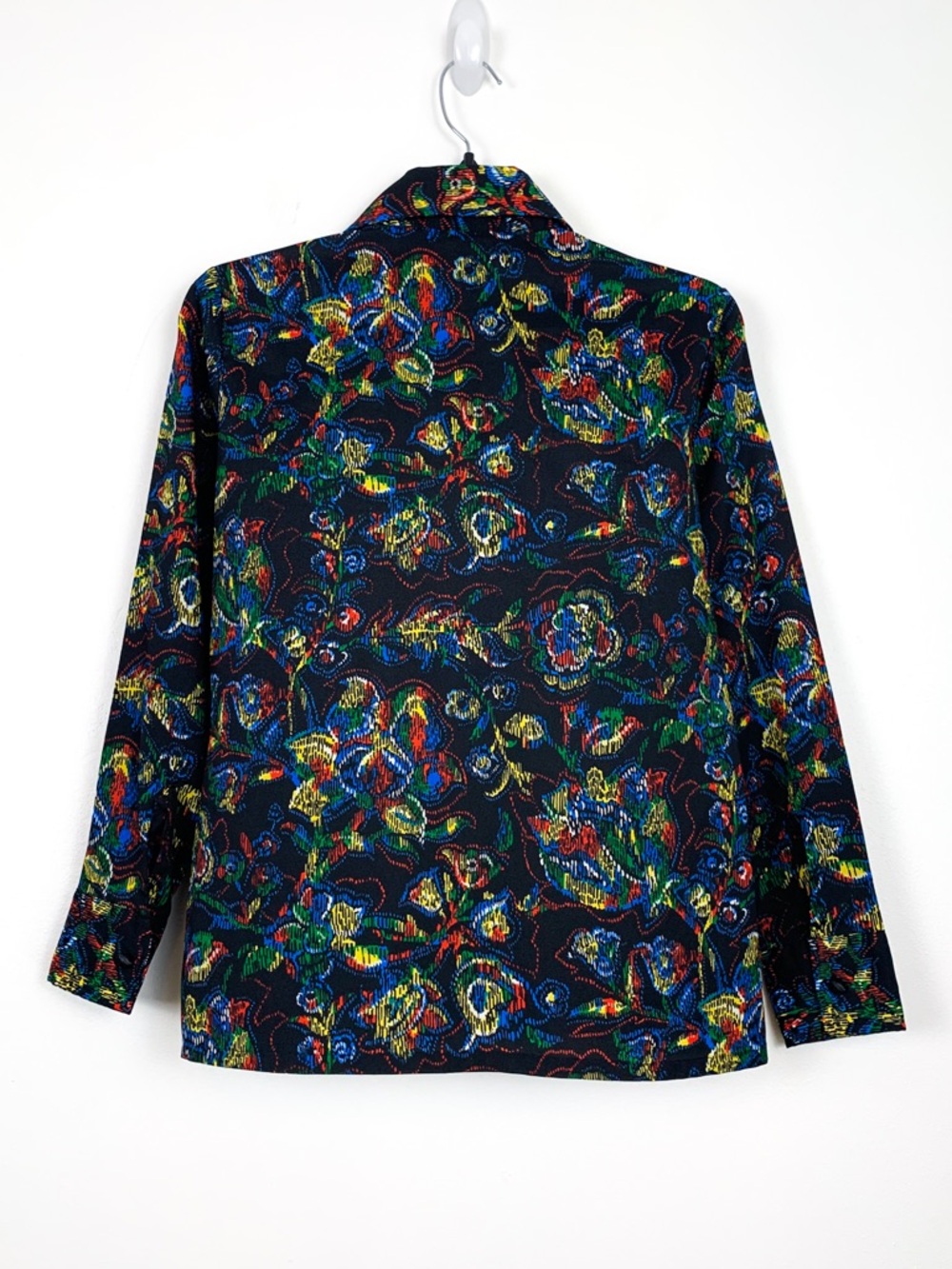 Vintage psychedelic dagger-collar button-up shirt black & flowers fits size 10 - Picture 2 of 8